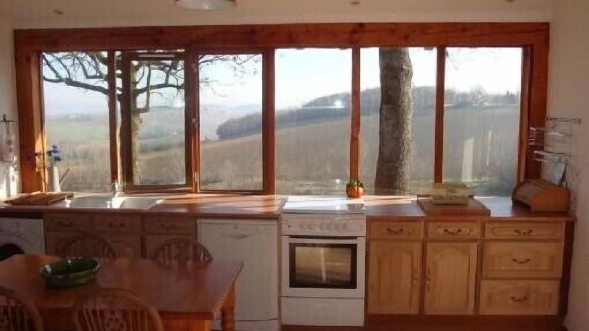 Laborie House | charming cottage, private pool, panoramic view in the wooded park of the Castle