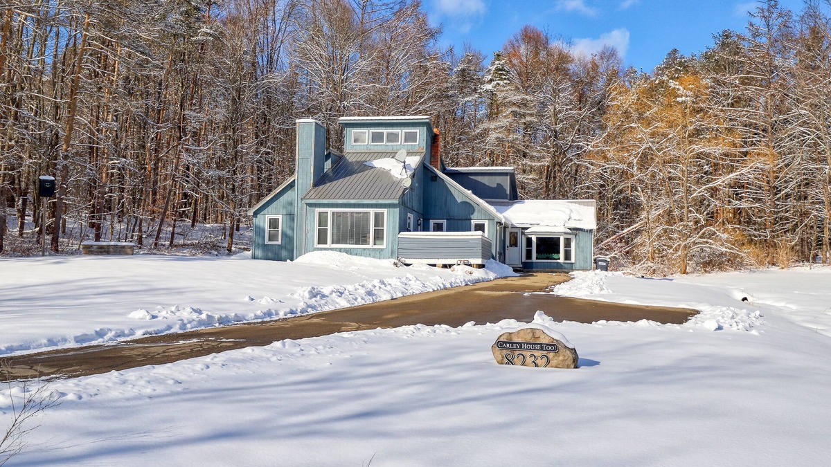 Little Valley Cottage | Charming cottage, great for families, pet-friendly