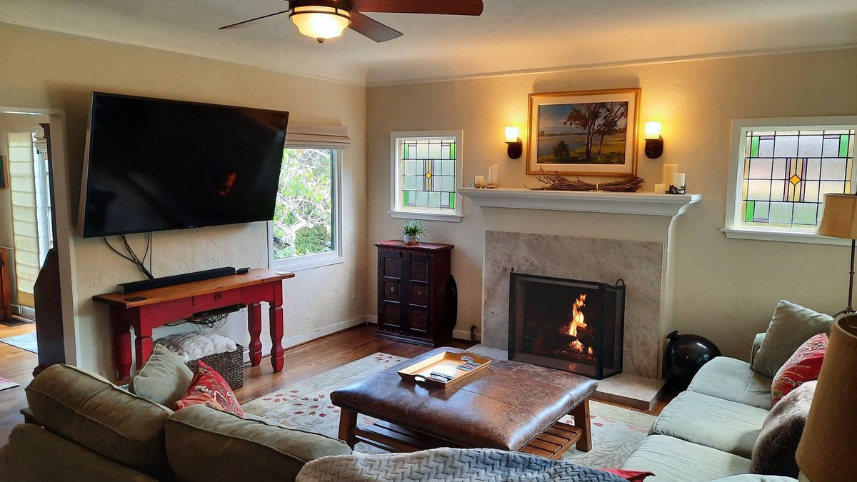 East San Roque House | Charming Cottage Walking Distance to Everything