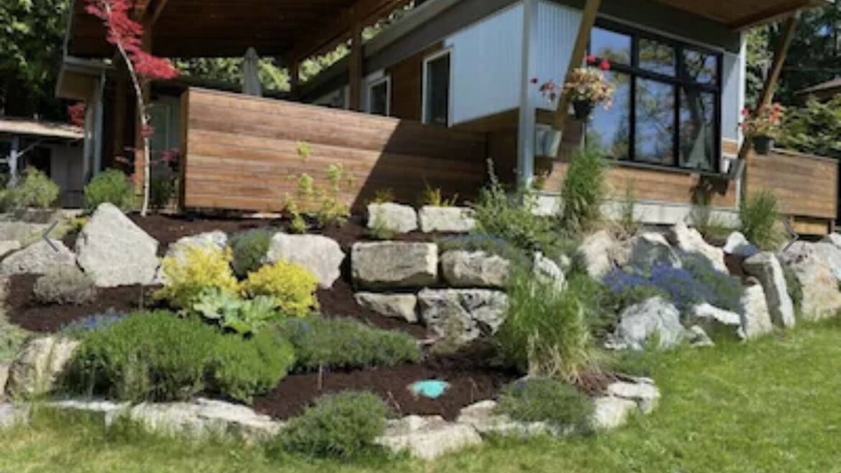 Irvines Landing House | Charming Cottage with Ocean View, Near Lakes & Hiking Trails