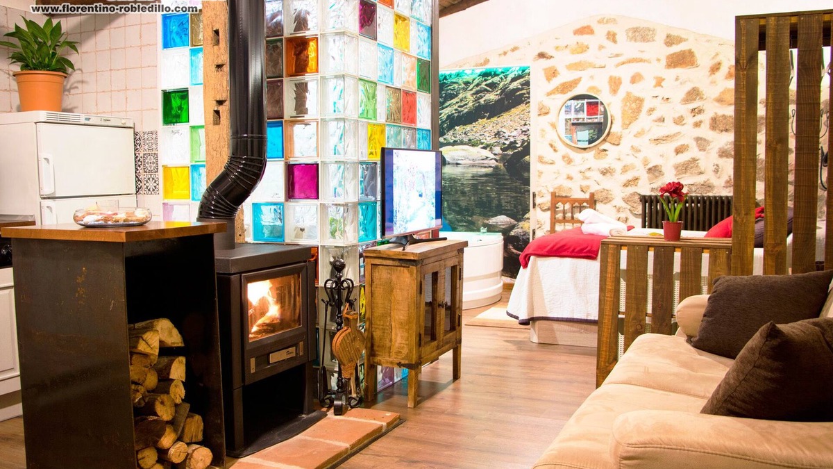 Solosancho Cottage | Charming Cottage with JACUZZI and pool close to Ávila - COTTAGE EL CUCO