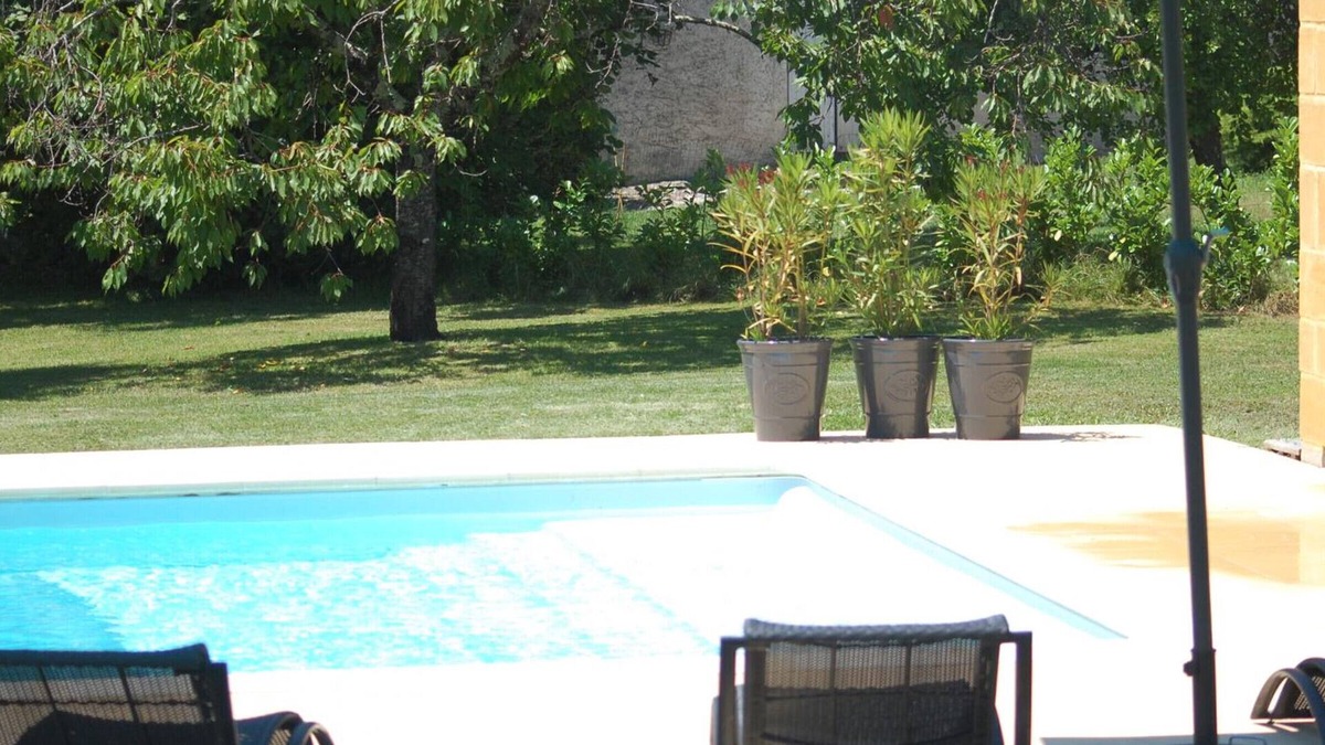 Naussannes Cottage | Charming Cottage with Pool & Private Lake near Scenic Dordogne