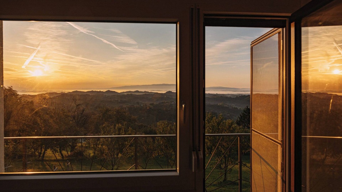 Brezice Cottage | Charming cottage with beautiful view and hot tub