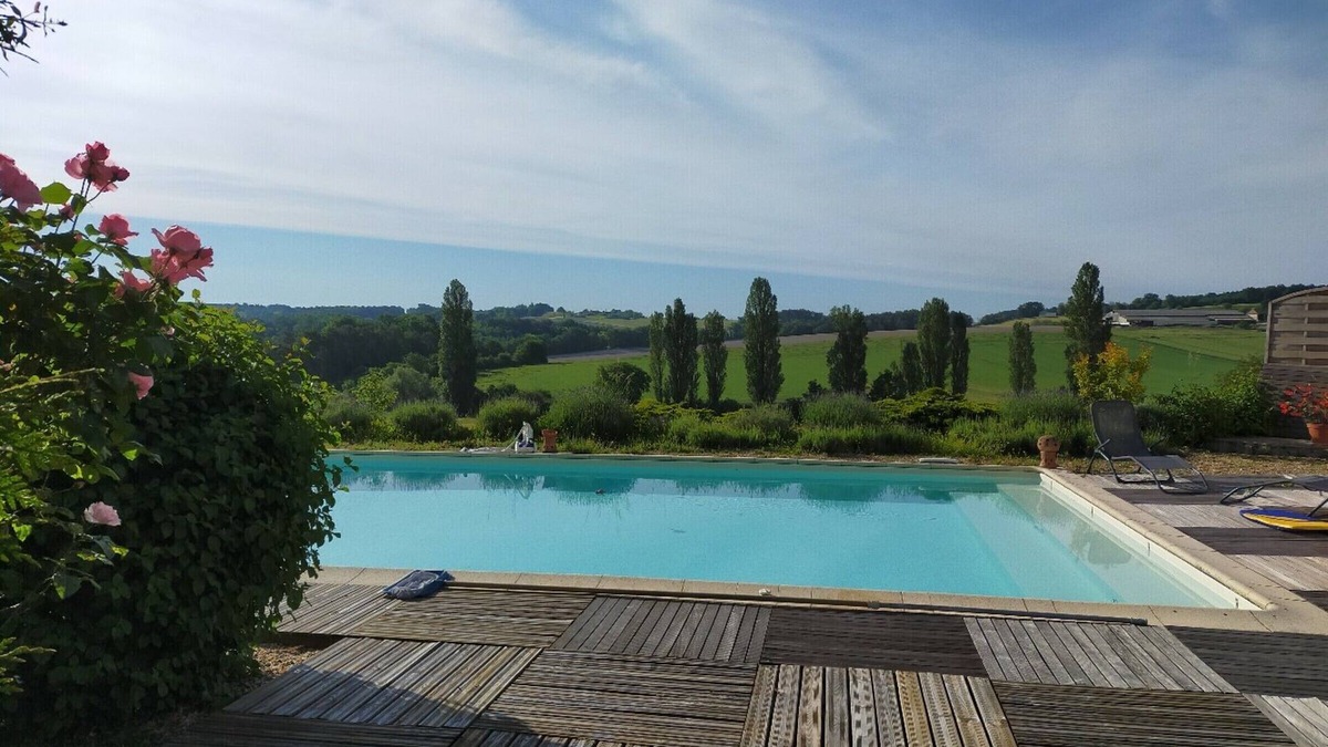 Tocane-Saint-Apre Cottage | Charming Cottage with Pool in Countryside, Near Périgueux – Sleeps 4, Pet-Friendly