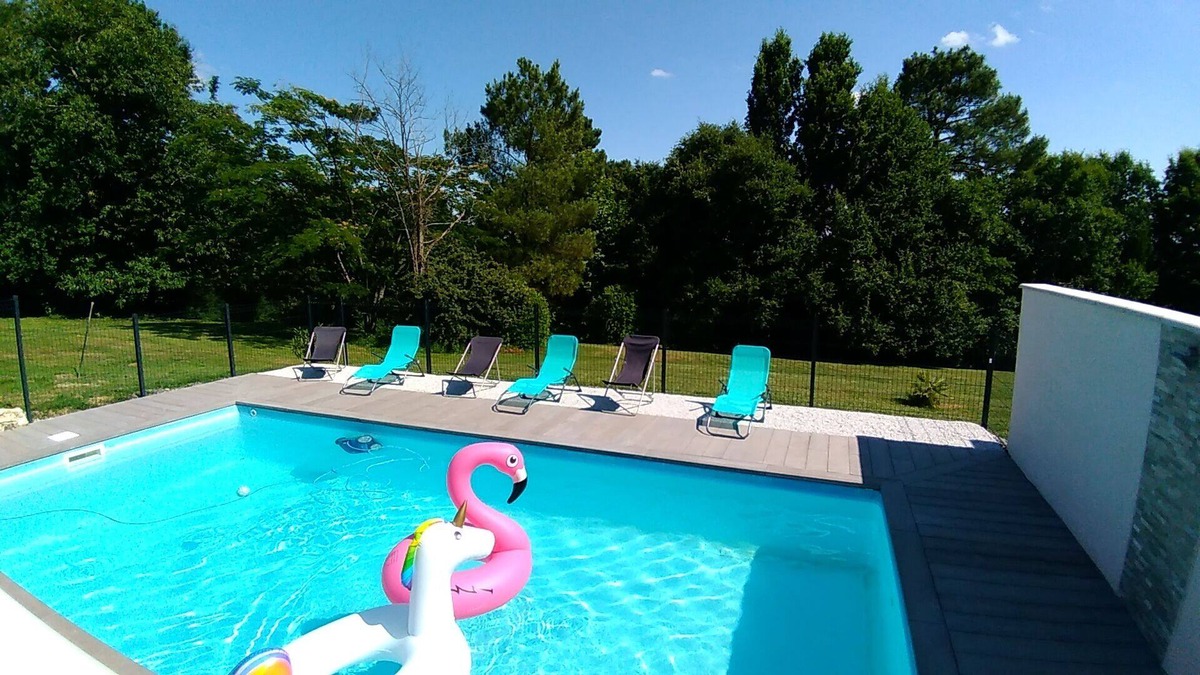 Sarraziet Cottage | Charming cottage with heated pool in the heart of the Landes
