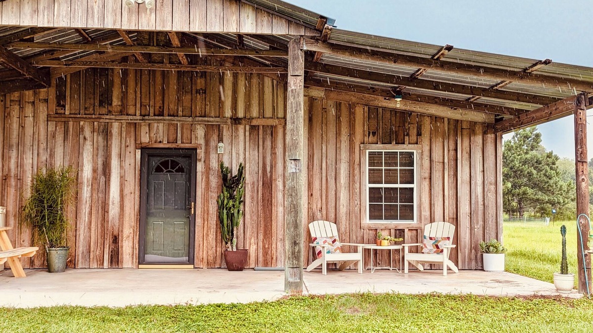 Putnam Hall House | Charming country guest house on 20 acres with a private lake and hobby farm.