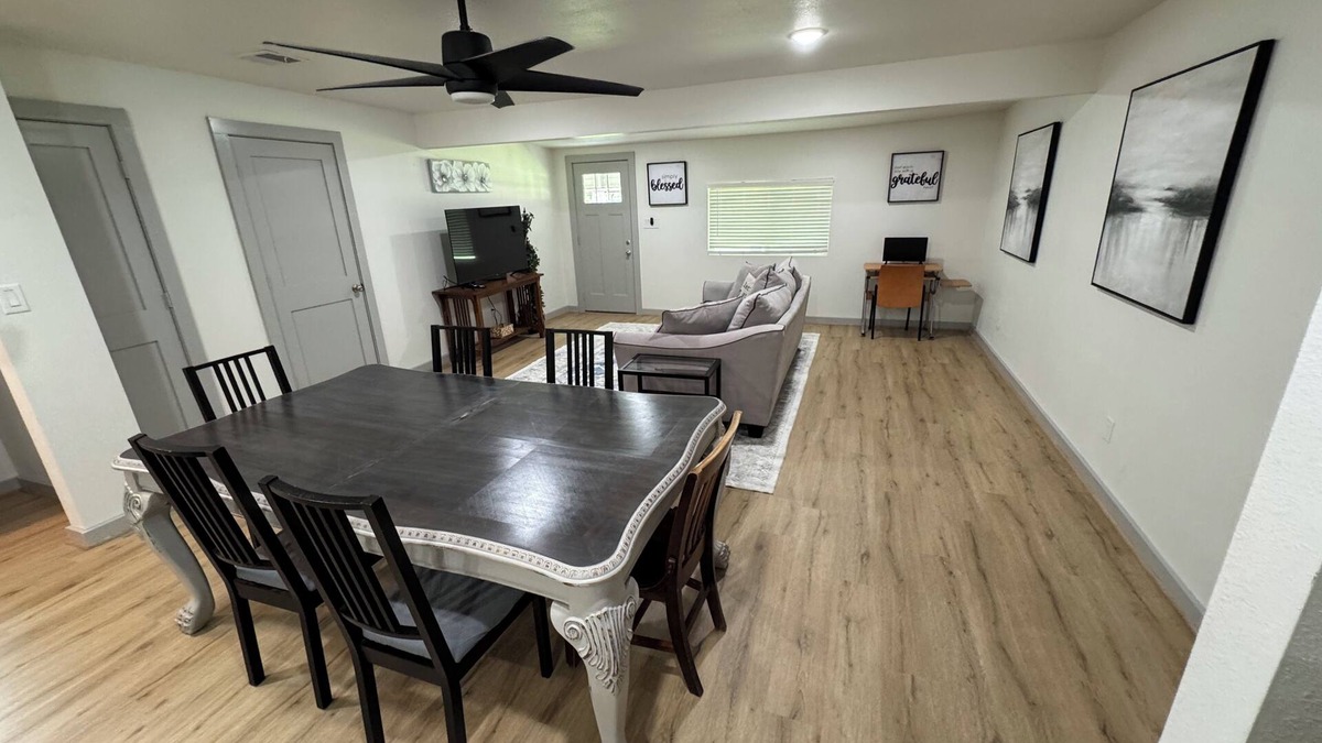 Magnolia House | Charming Country Home with Pool - Unit B