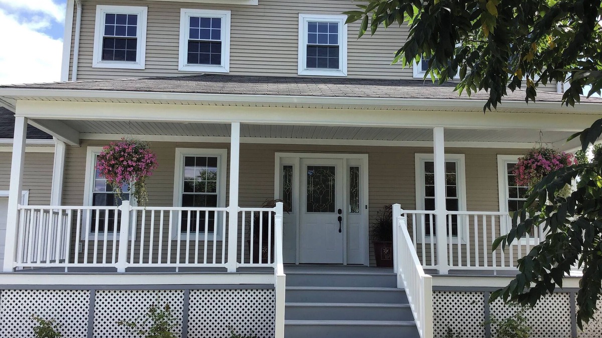 Drummond-North Elmsley House | Charming Country House