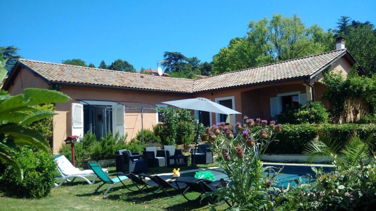 Charnay House | Charming country house with swimming pool near Lyon