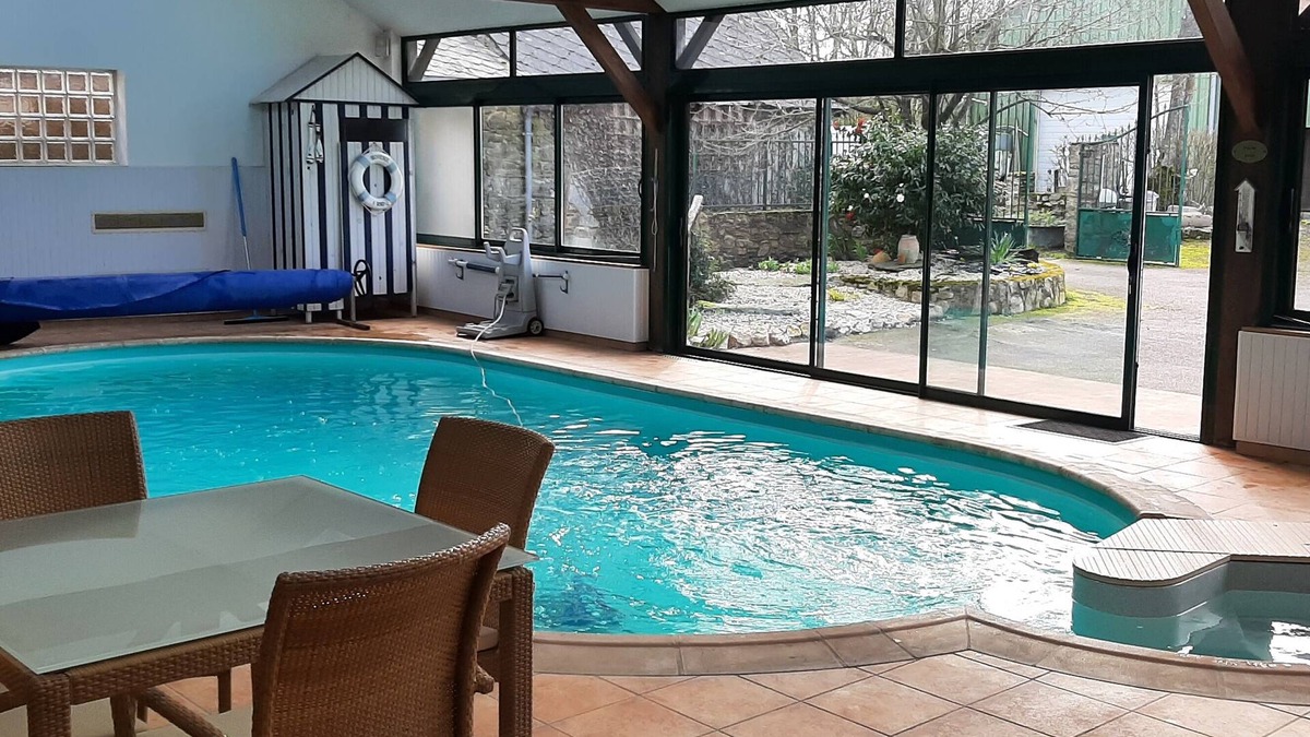 Villepot House | Charming country house with private pool
