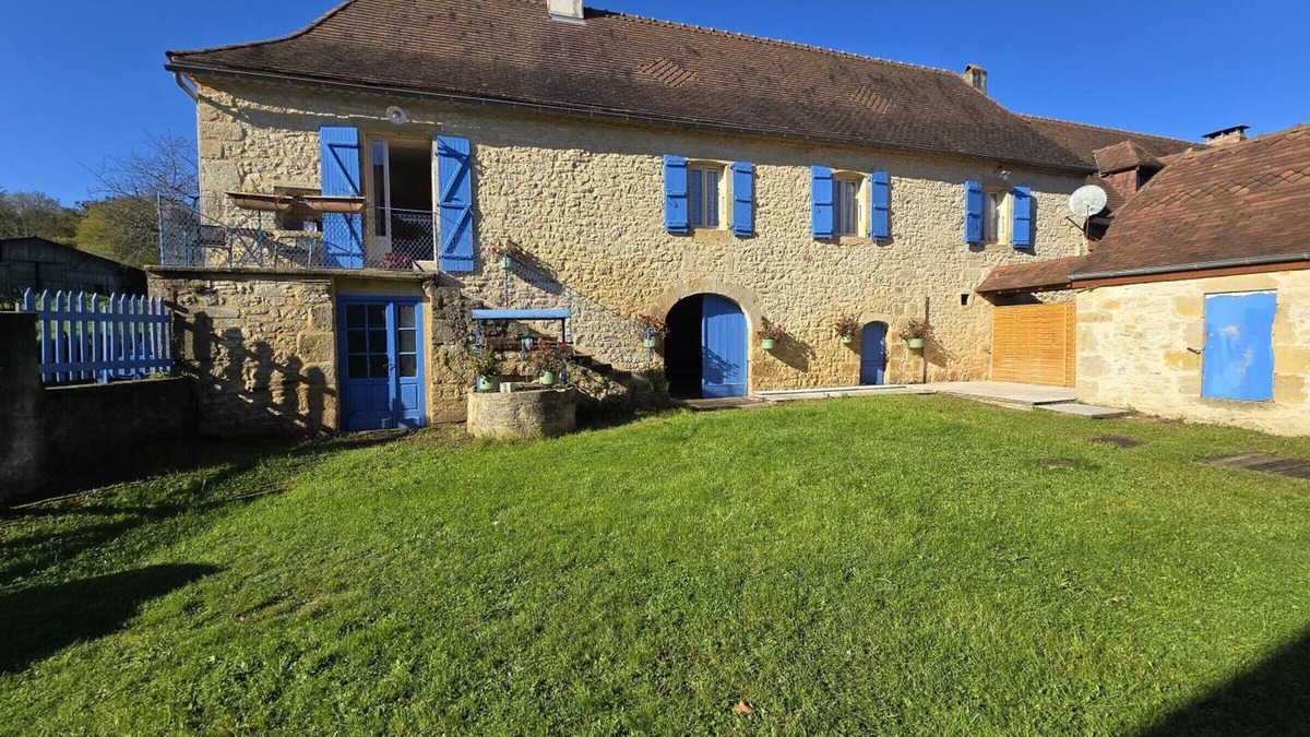 Tourtoirac Cottage | Charming Countryside Retreat with Fireplace, Garden, and Family Amenities in Tourtoirac, France