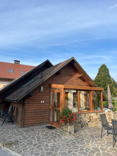 Predgrize Apartment | Charming countryside house