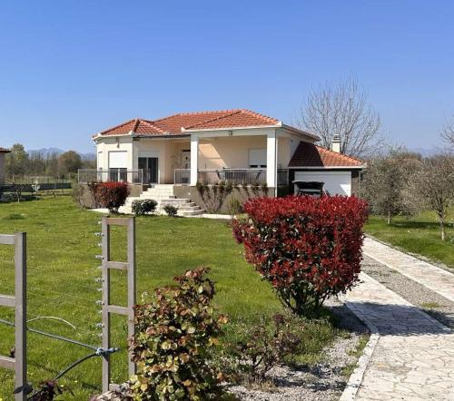 Berislavci Villa | Charming Countryside Villa with Garden & Terrace near Skadar Lake