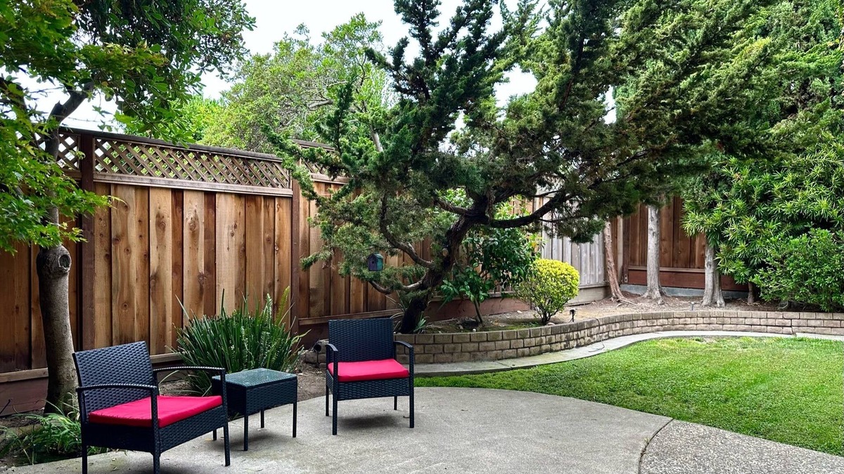 Castro Valley Apartment | Charming Cozy 2B（1K1Q）1b W/Pool/Private Backyard WFH