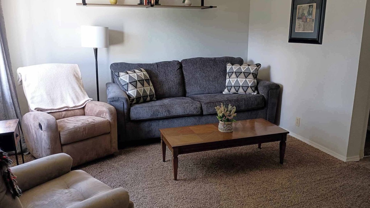 Maple Grove - Franklin Apartment | Charming, Cozy Boise Duplex
