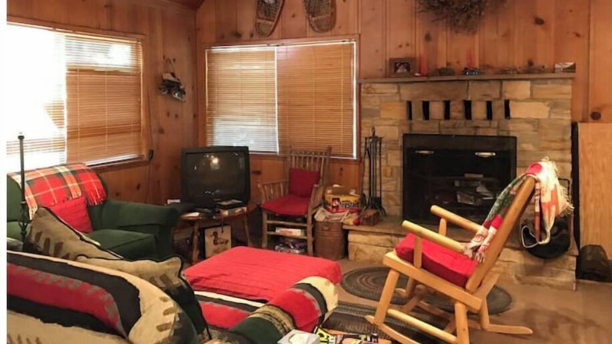 Mi-Wuk Village Cabin | Charming & Cozy Mi Wuk Cabin