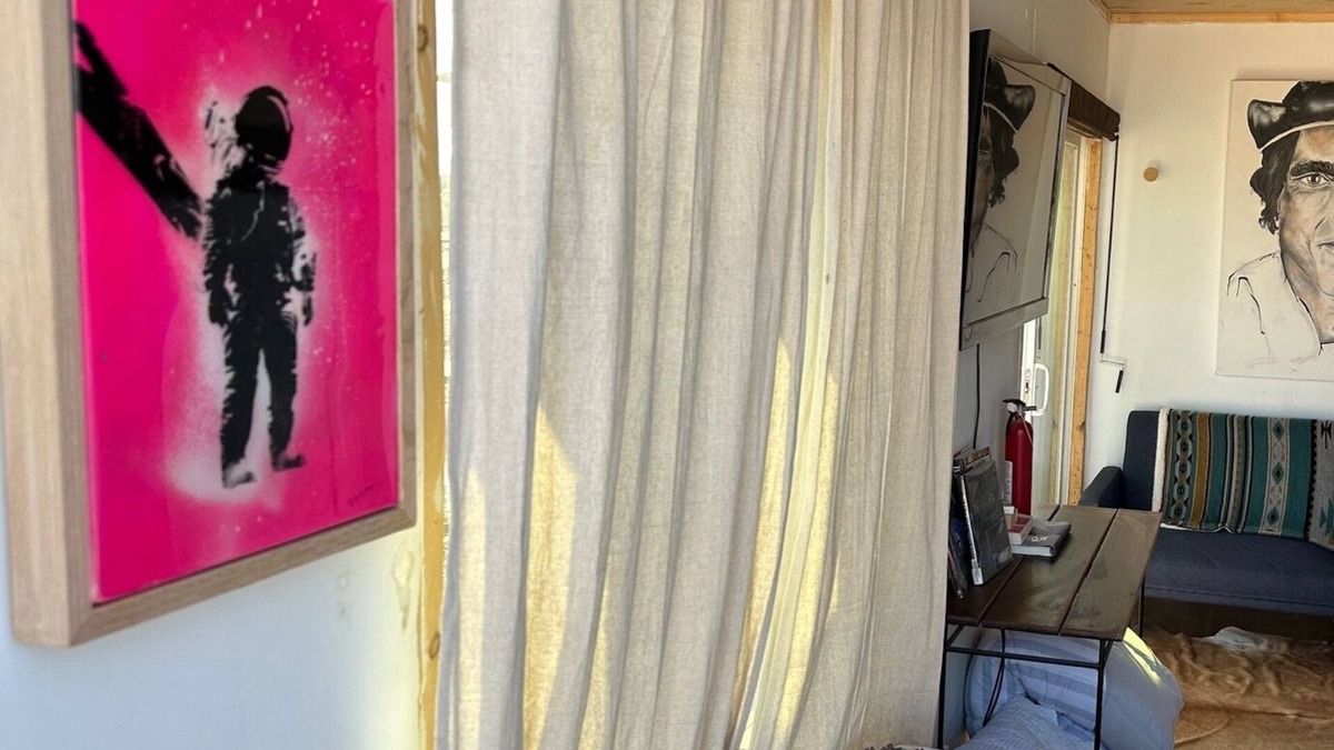 Alpine Other | Charming, cute, artist residence. WIFI- AC-HEAT. 22mins from GT, 17 mins from BB