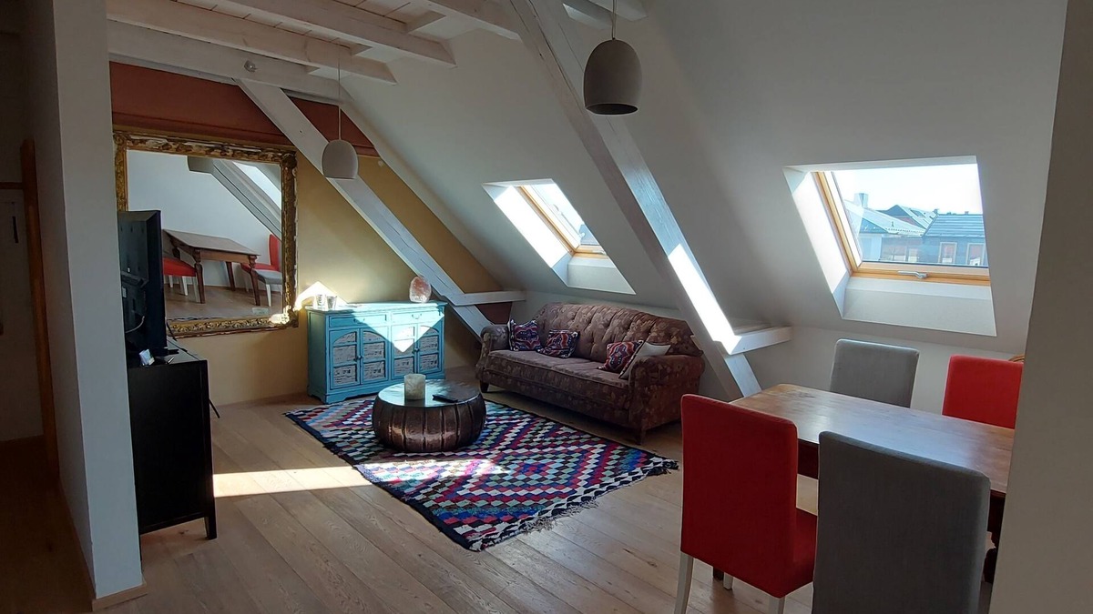 Neumarkt in der Oberpfalz Apartment | Charming apartment for two - Historic living in Neumark