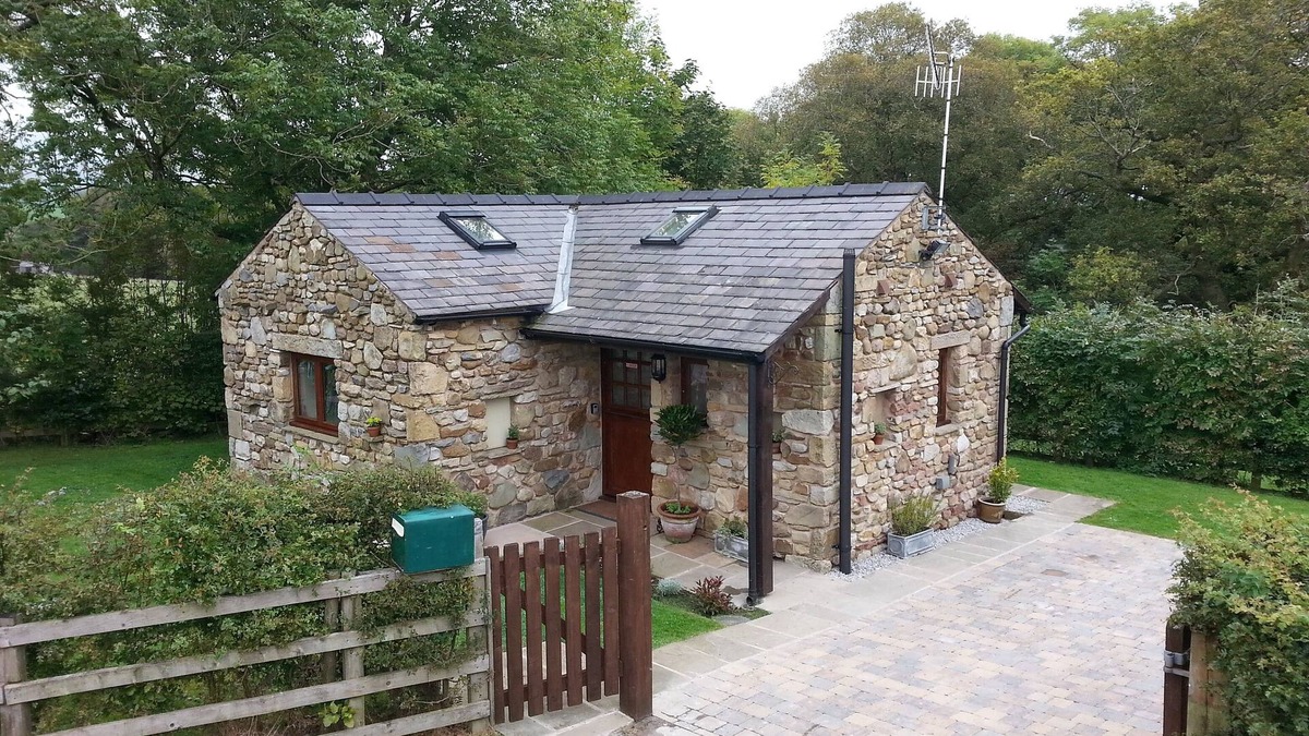 Fourstones Near Bentham Cottage | Charming Detached Completely Private Stone Built Open Plan Cosy Retreat For 2