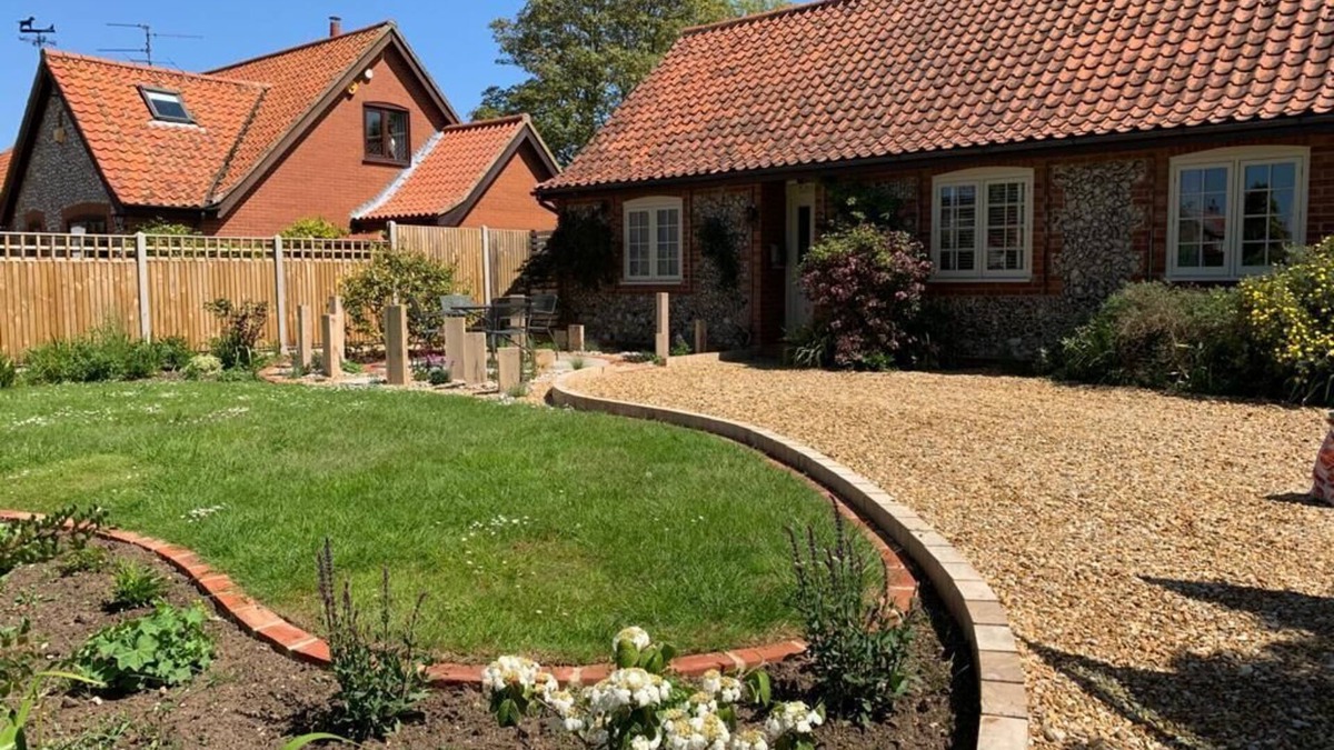Thornham Cottage | Charming Detached Cottage In Popular Coastal Village of Thornham