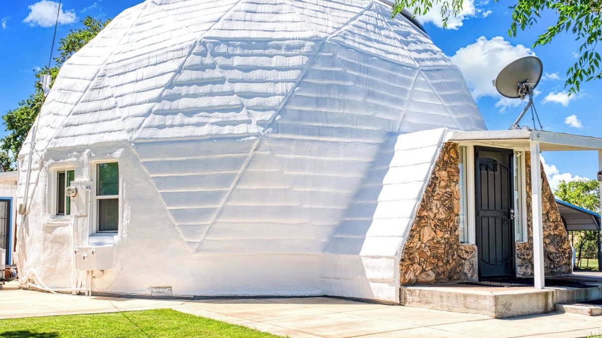 Marysville House | Charming Dome house in delightful Marysville, California with WiFi and AC