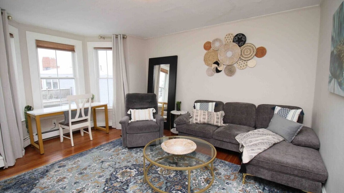 Beverly Apartment | Charming Downtown Gem ~ 2min to Salem ~ Workspace!