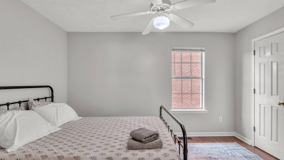 Starkville House | Charming Downtown Starkville Retreat | Walk to Dining & MSU