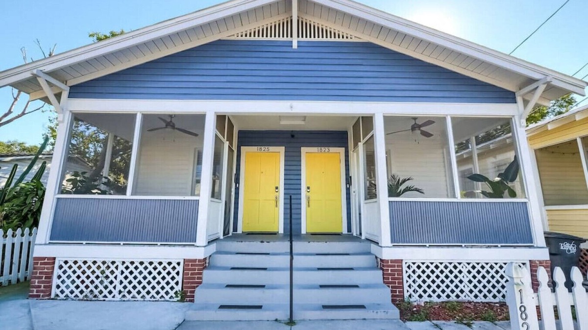 Historic Ybor House | Charming Duplex in Historic Ybor City - Sleeps 8