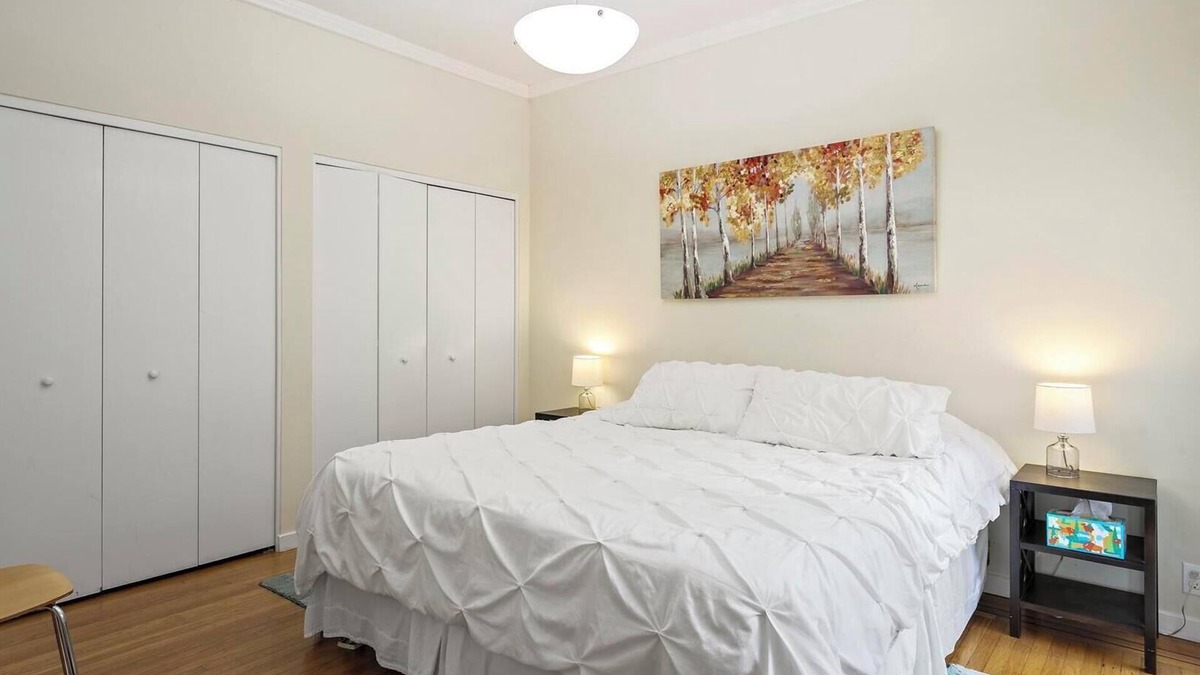 Dolores Heights Apartment | Charming Edwardian Castro District 1BR Apartment