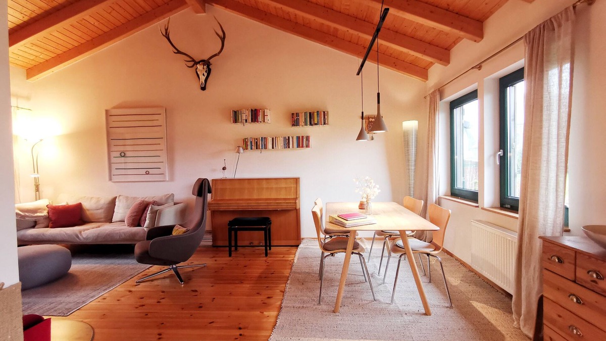 Udenbreth House | Charming Eifel hunting lodge