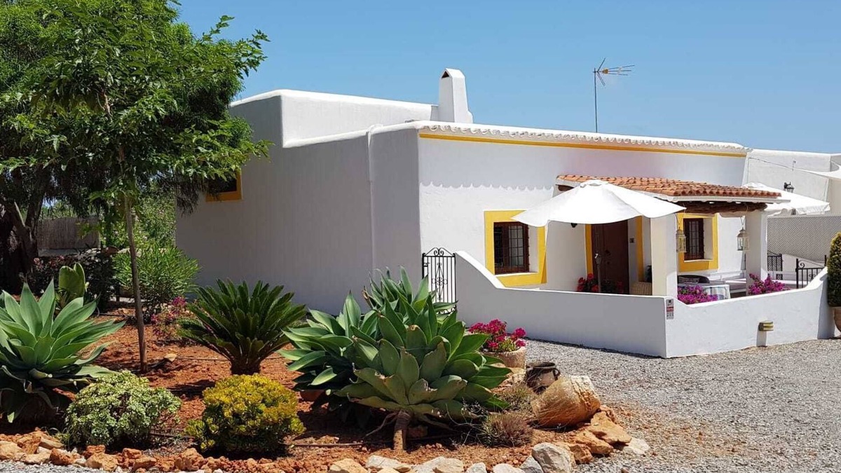 Santa Eulalia del Rio Cottage | Charming cottage in Ibiza