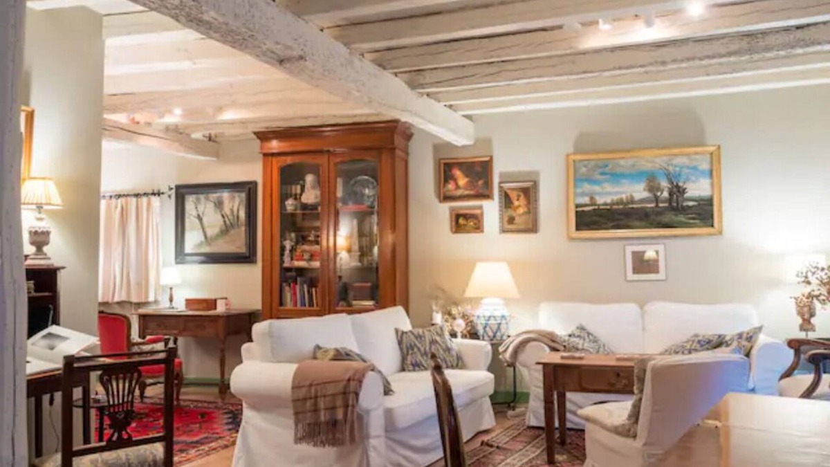 Santo Domingo de Silos House | Charming Village House with 5 Rooms in Burgos