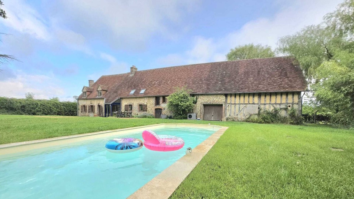 Armentieres-sur-Avre House | Charming farmhouse, calm & swimming pool