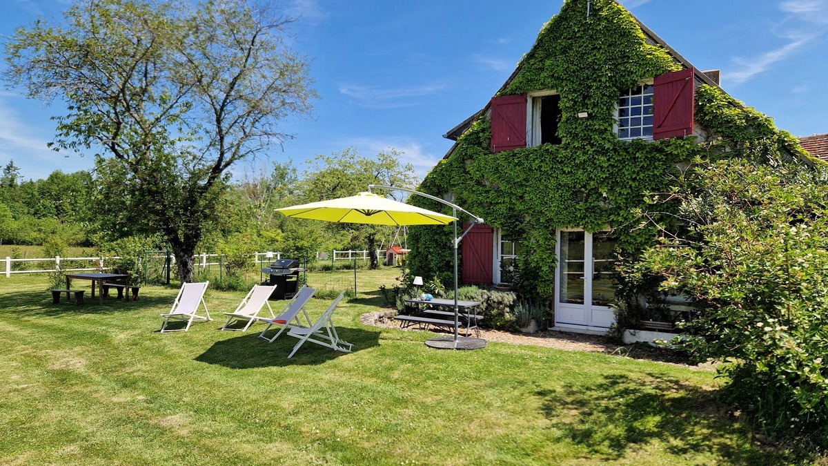 Cour-Cheverny House | Charming family cottage, 7 rooms (up to 14 Persons), near the Loire castles.