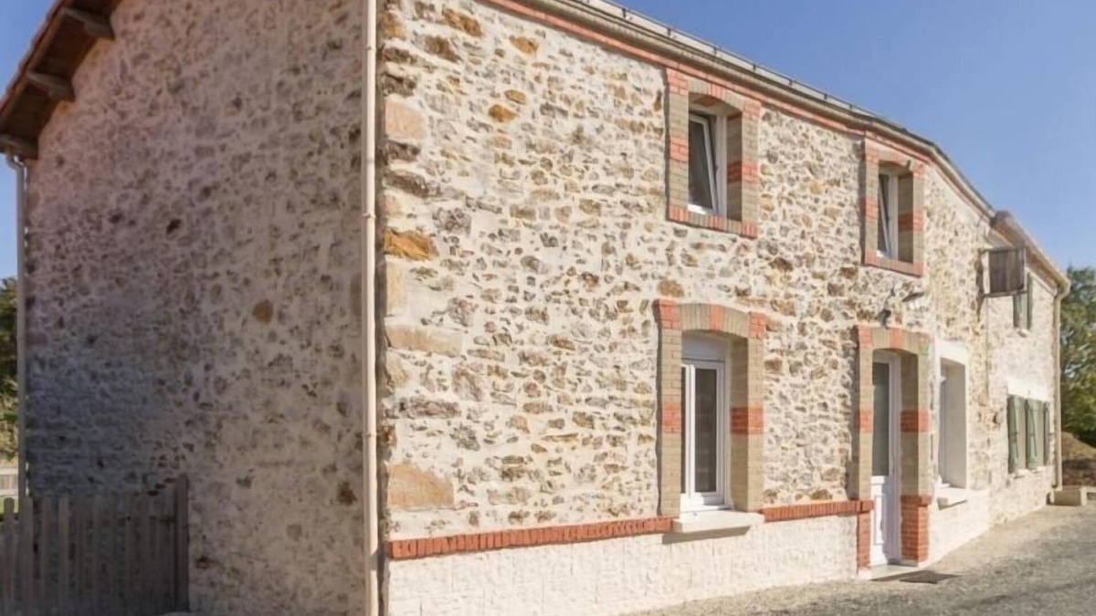 Touvois Cottage | Charming Family Cottage: Enclosed Yard, Park Access, Bikes, Baby Gear, Near Grand Lieu Lake