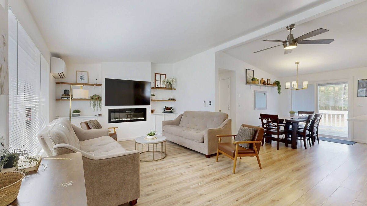 Wisconsin Dells House | Charming Farm Country Retreat Near Wisconsin Dells Attractions, w/firepit & WIFI