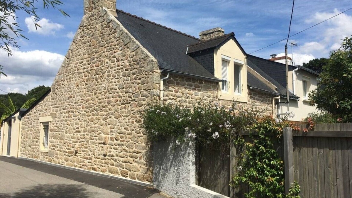 Larmor-Plage House | Charming farmhouse for rent
