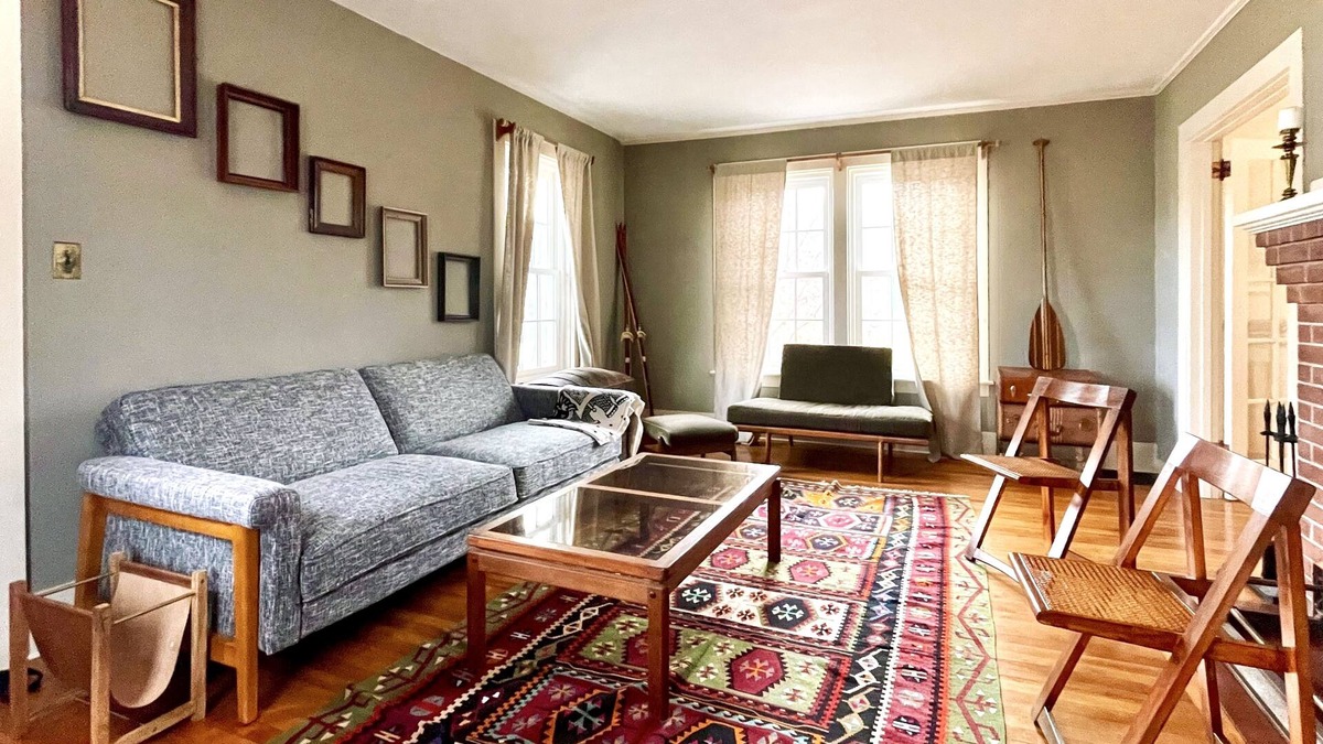 Chester Depot House | Charming Farmhouse in Chester