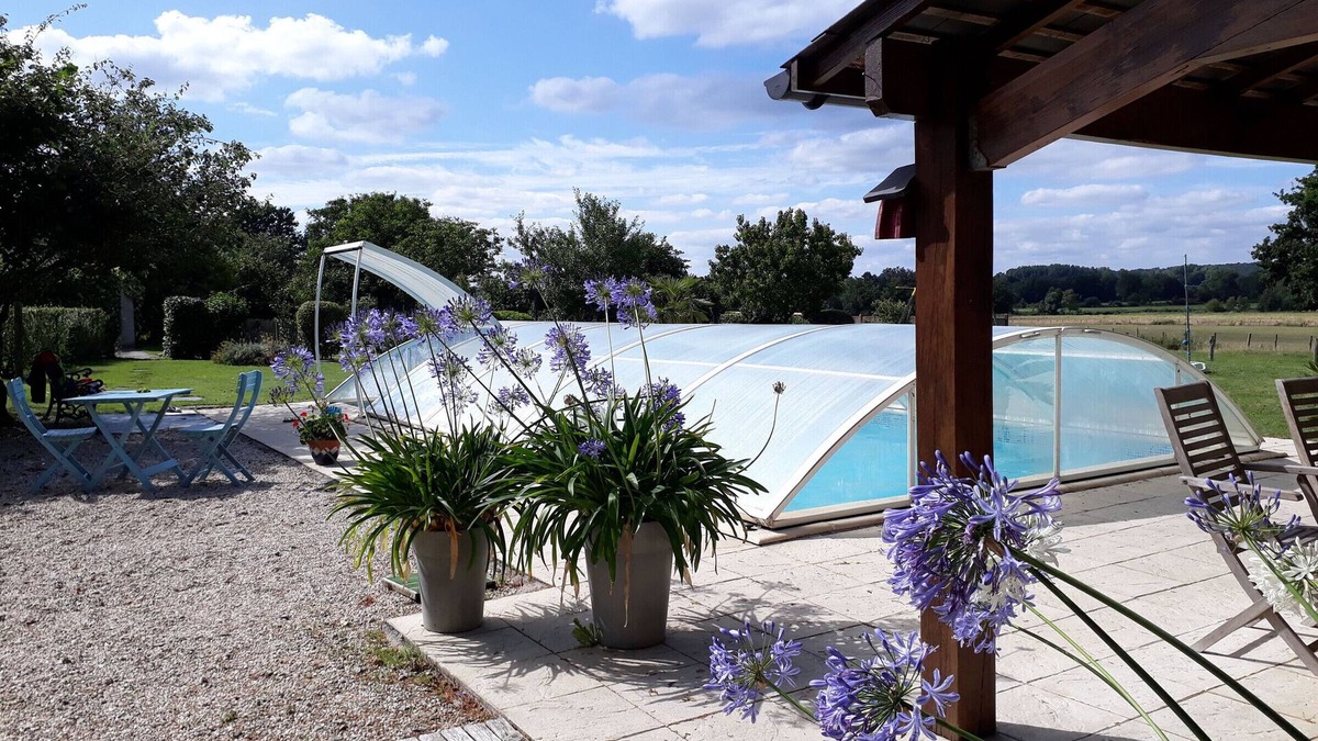 Bonnoeuvre Cottage | Charming Farmhouse with Pool, Garden, and Play Areas in Vallons-de-l'Erdre