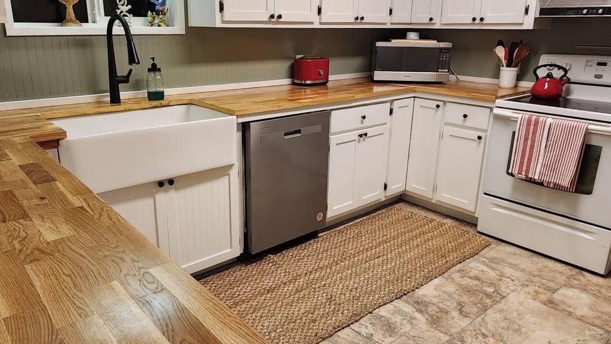 Arlington Other | Charming farmhouse with WiFi in Arlington