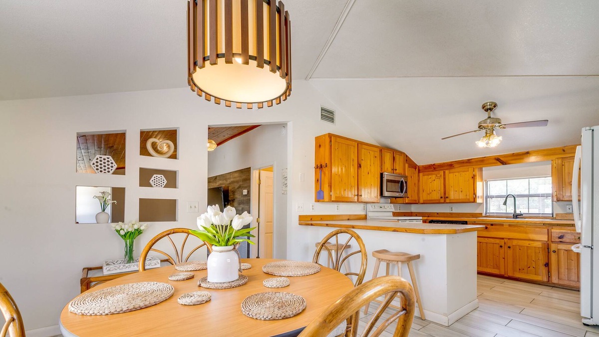 Floral City House | Charming Floral City Home 4 Mi to Downtown!