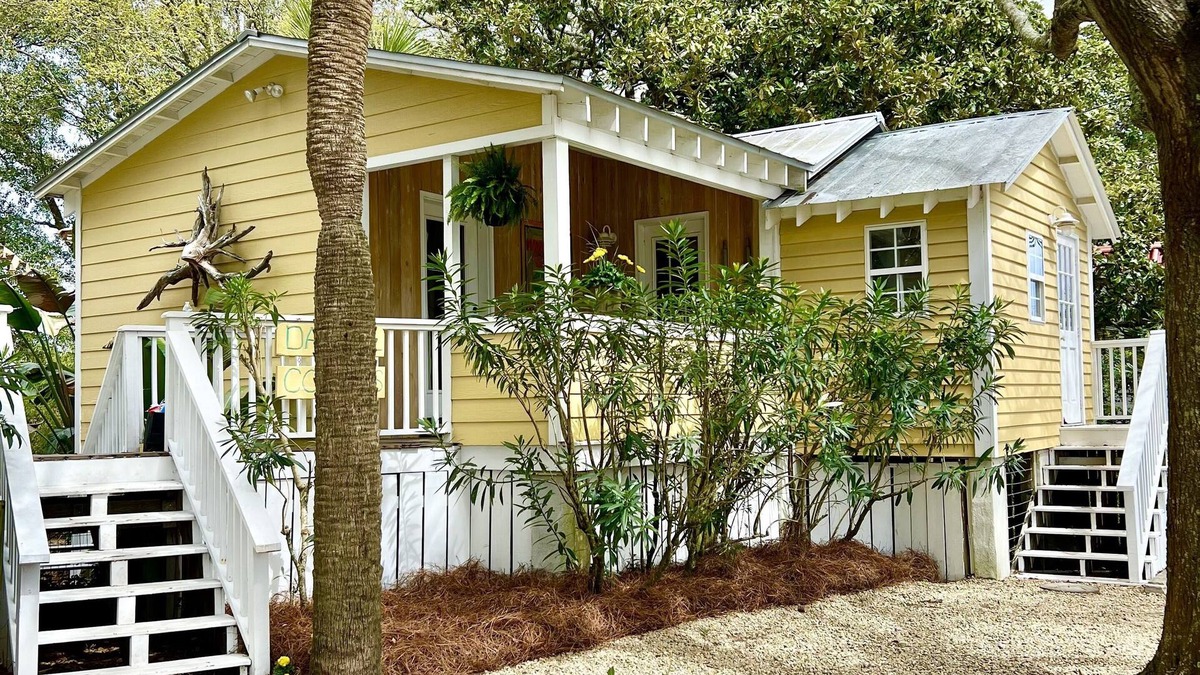 Folly Beach Cottage | Charming Folly Cottage! Steps to Downtown, Pier & Beach!