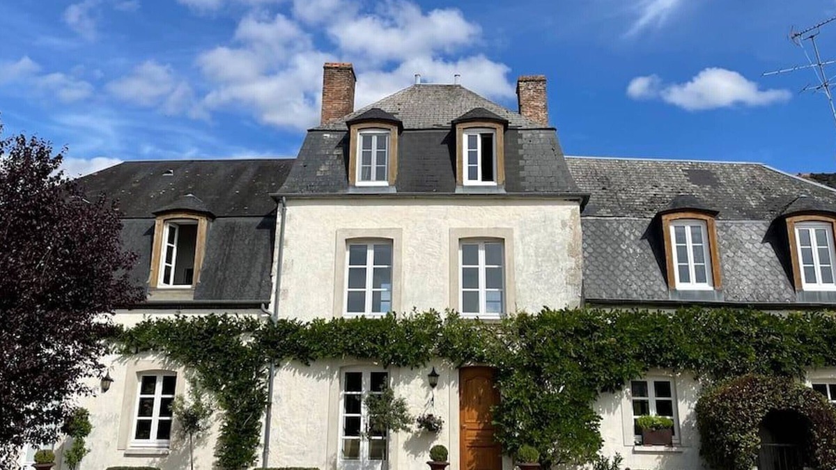 Paucourt Bed & Breakfast | Charming Forest Retreat: Elegant Double Rooms & Family Suite, Near Paris & Fontainebleau