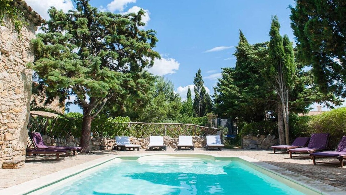 Ferrals-les-Corbieres Cottage | Charming Cottage in a Secret Garden, with pool in authentic rural village