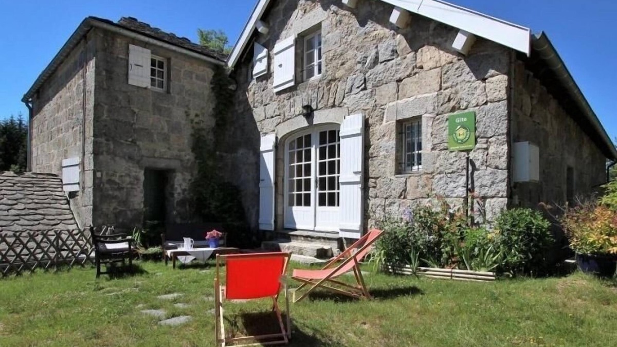 Le Chambon-sur-Lignon Cottage | Charming Cottage with Terraces in Scenic Le Chambon-sur-Lignon