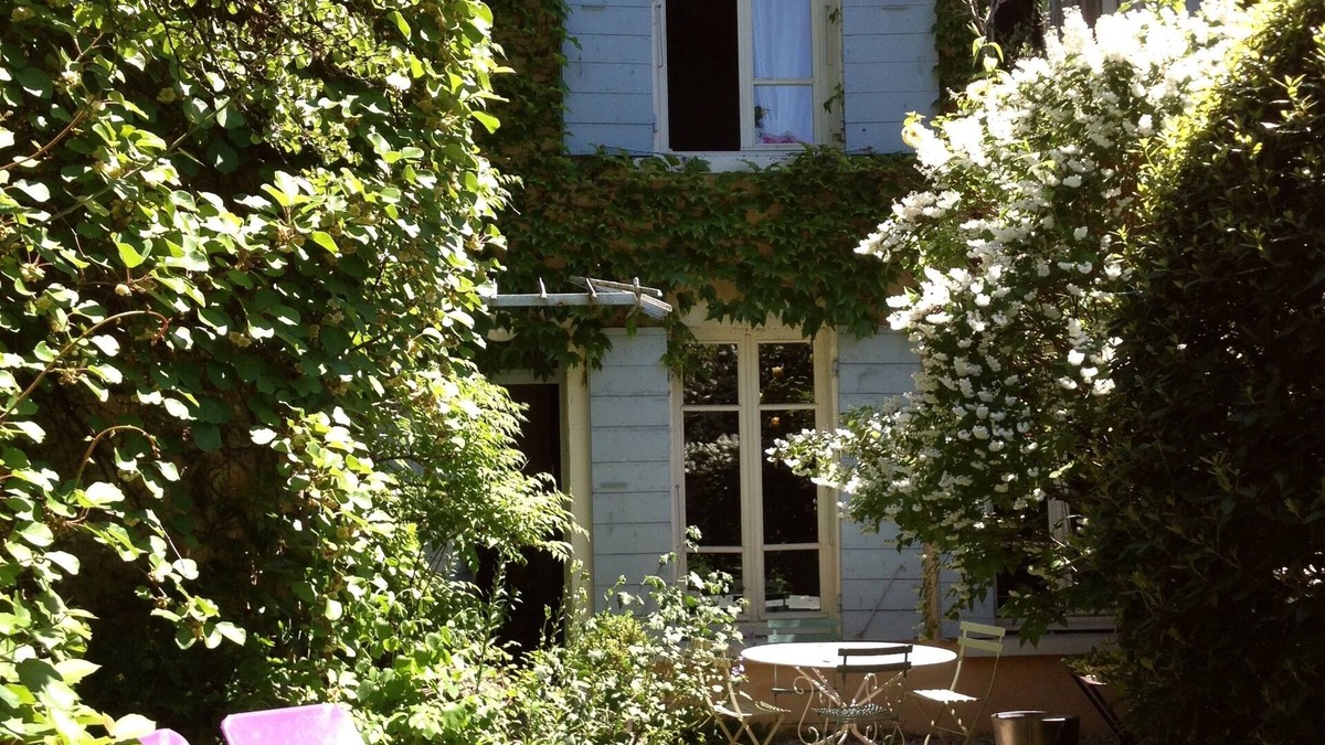 Saint-Cyr-au-Mont-d'Or House | Charming house with wooded garden in pretty village 15mns from LYON