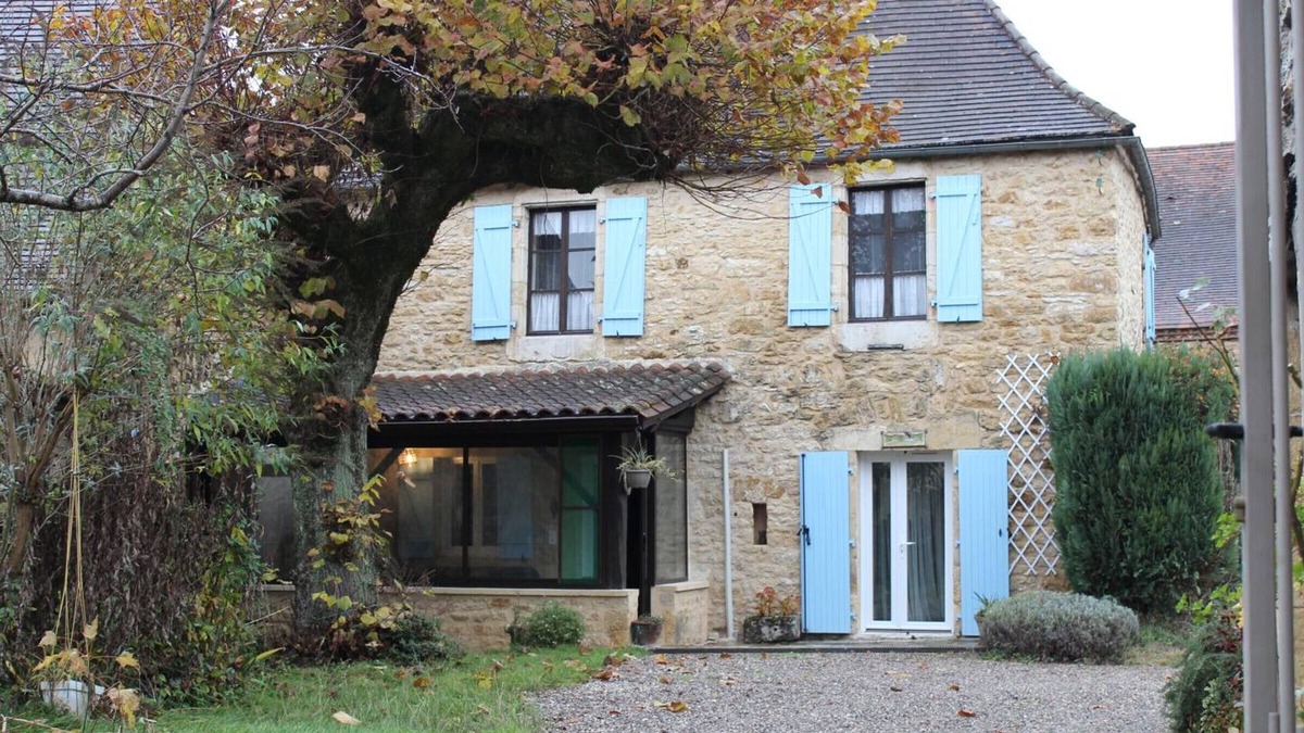 Saint-Julien-de-Lampon Cottage | Charming house in Black Perigord with Wifi and enclosed garden