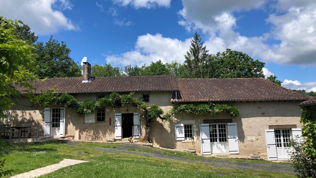 Saint-Leon-sur-l'Isle Villa | Charming property in Périgord (Dordogne)