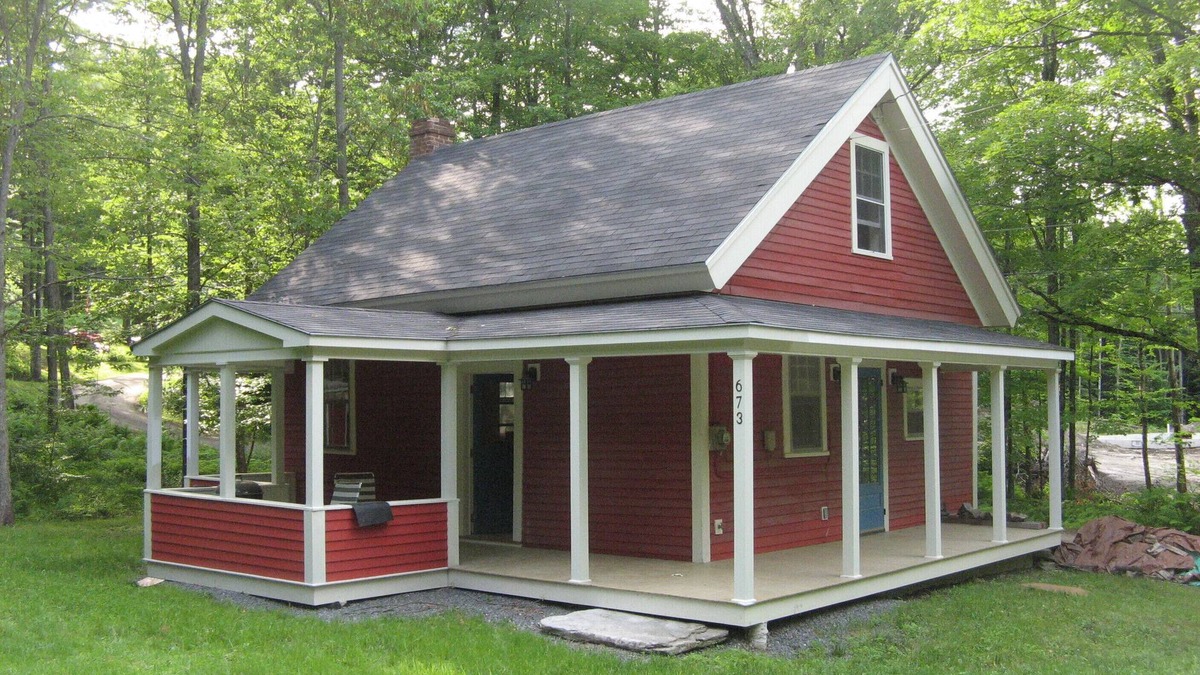 Grafton Cabin | Charming Fully Renovated One-Room Schoolhouse on 22+ acres