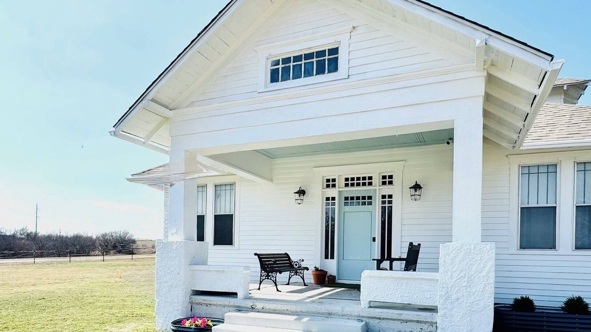 Muenster Other | Charming, Fully Restored Farmhouse on Acreage